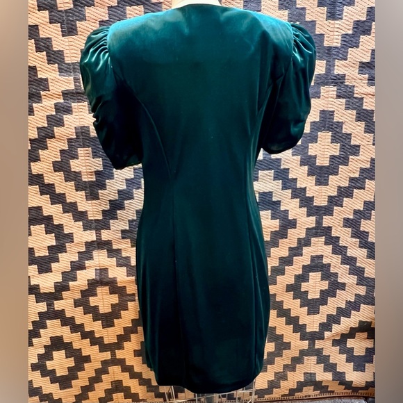 VINTAGE 80s emerald green velvet formal‎ midi mini dress statement puff sleeves - Picture 4 of 15